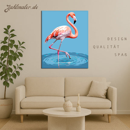 Anmutiger Flamingo im seichten Wasser | Malen nach Zahlen-Zahlmaler.de